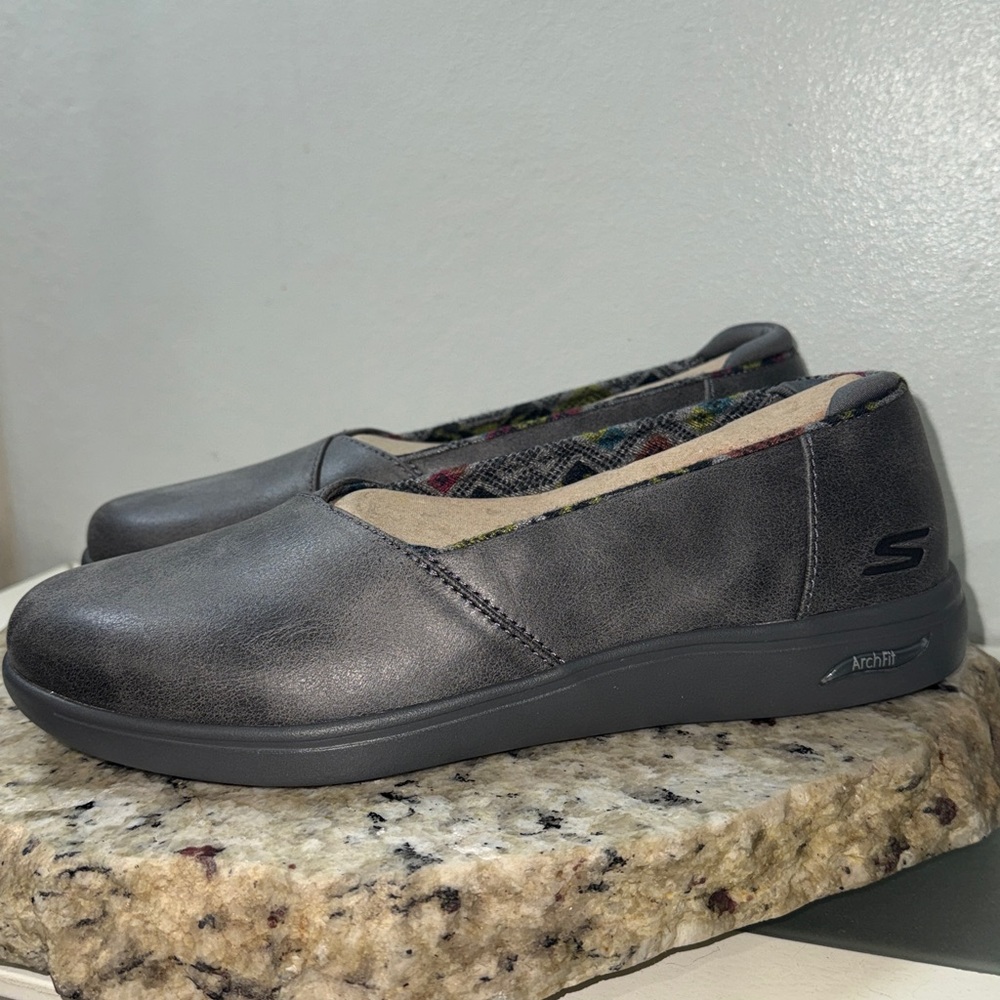 Skechers Arch Fit Uplift Core Roots Charcoal Slip On Shoes Women’s Sz 8.5 New! - Picture 4 of 12
